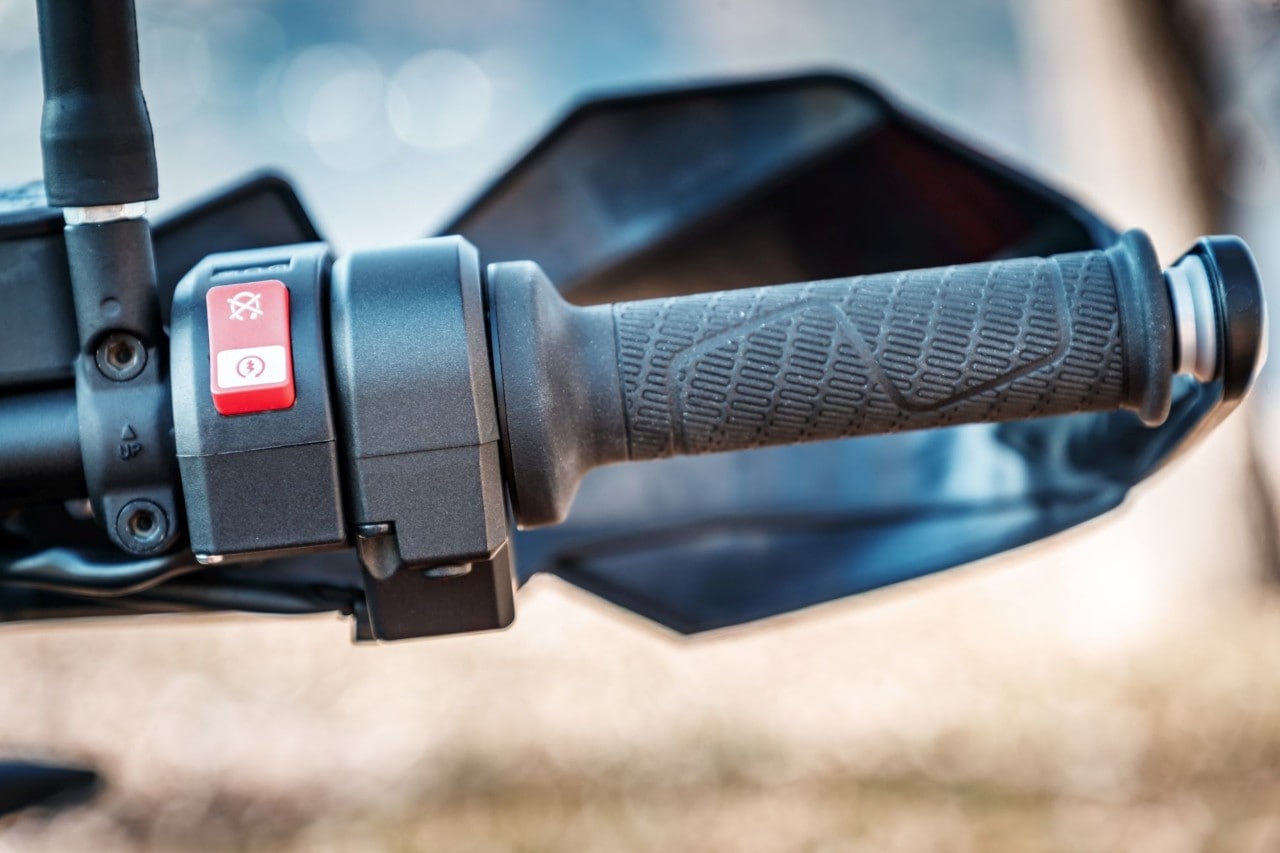 KTM 890 Adventure: crossover senza limiti